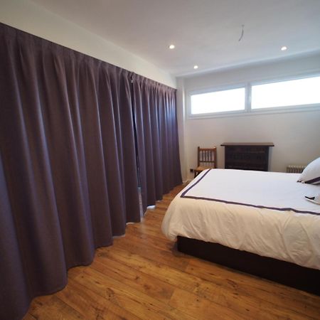 Seafront Apartment In Паламос Екстериор снимка
